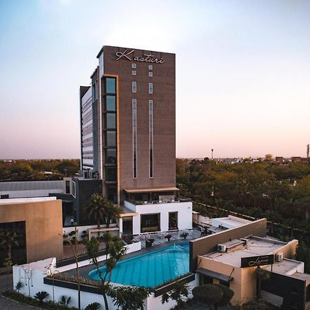Hotel Kasturi Orchid Pāl Exteriér fotografie